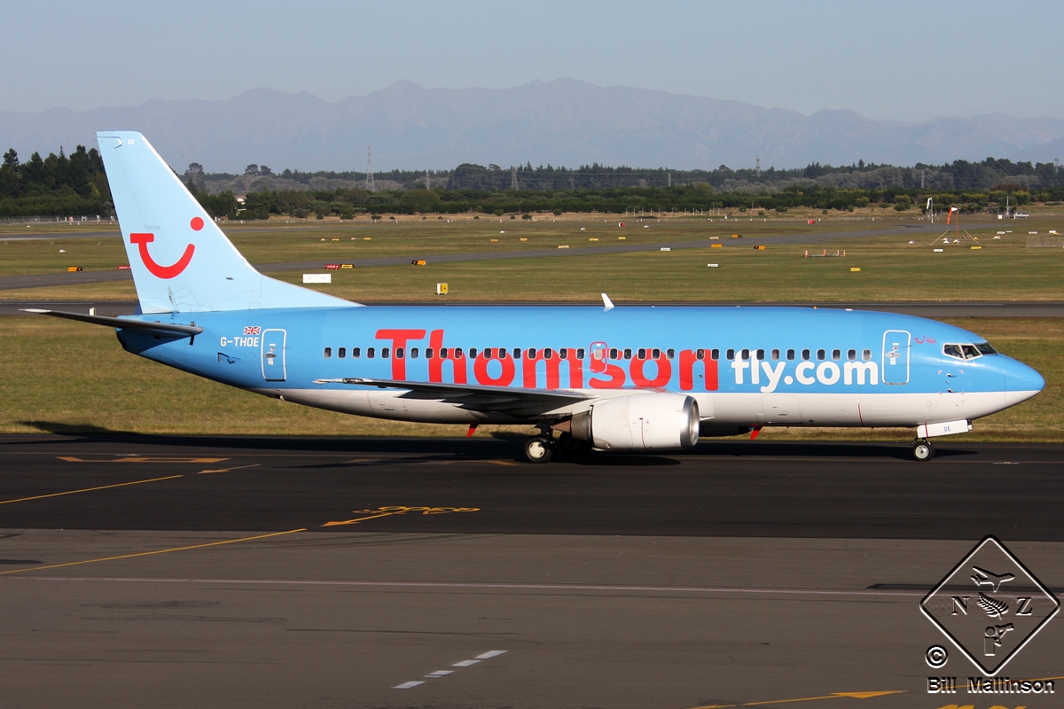 G-THOE · Boeing 737-3Q8 · (CHC / NZCH)