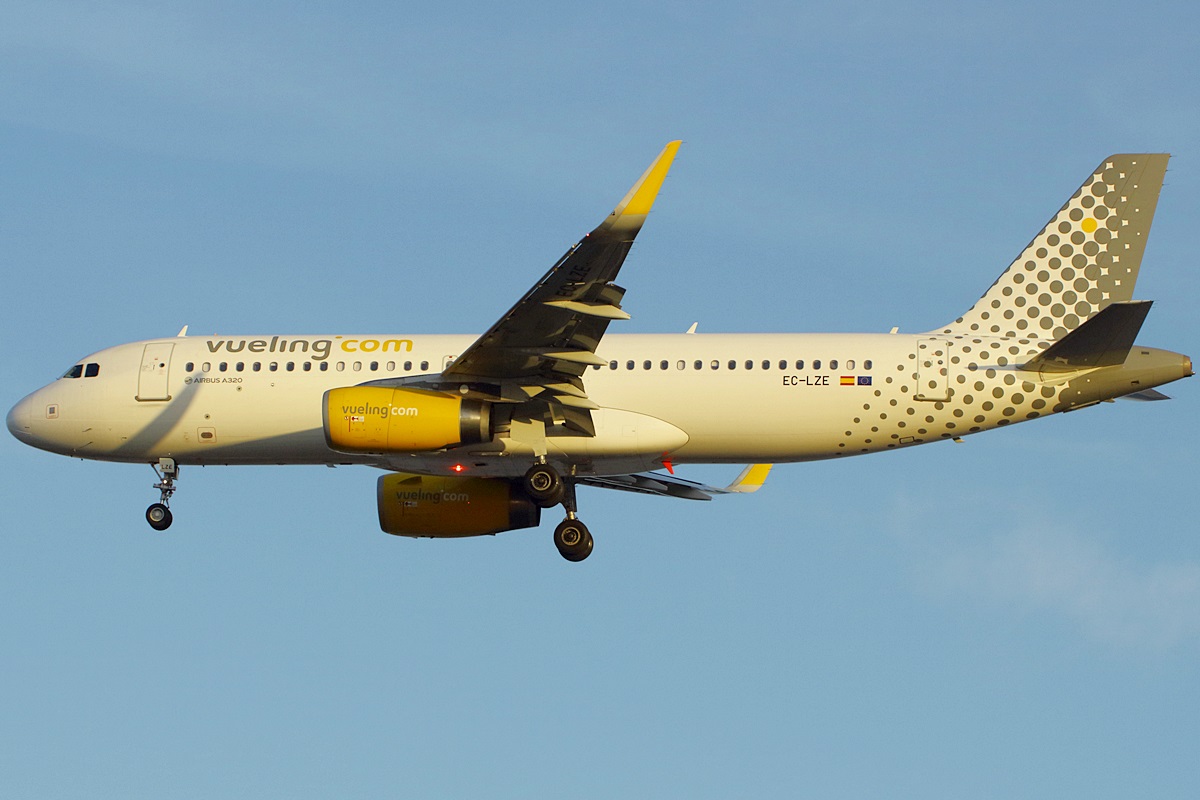 EC-LZE · Airbus A320-232(WL) · (LPA / GCLP)