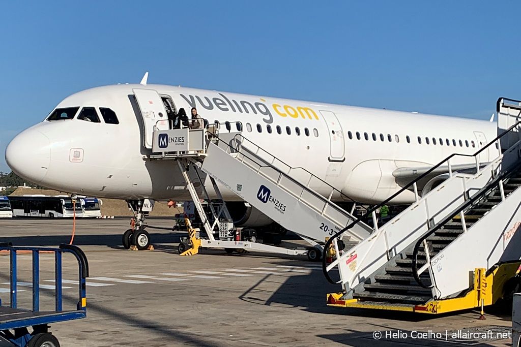 EC-NLV · Airbus A321-211(WL) · (LIS / LPPT)