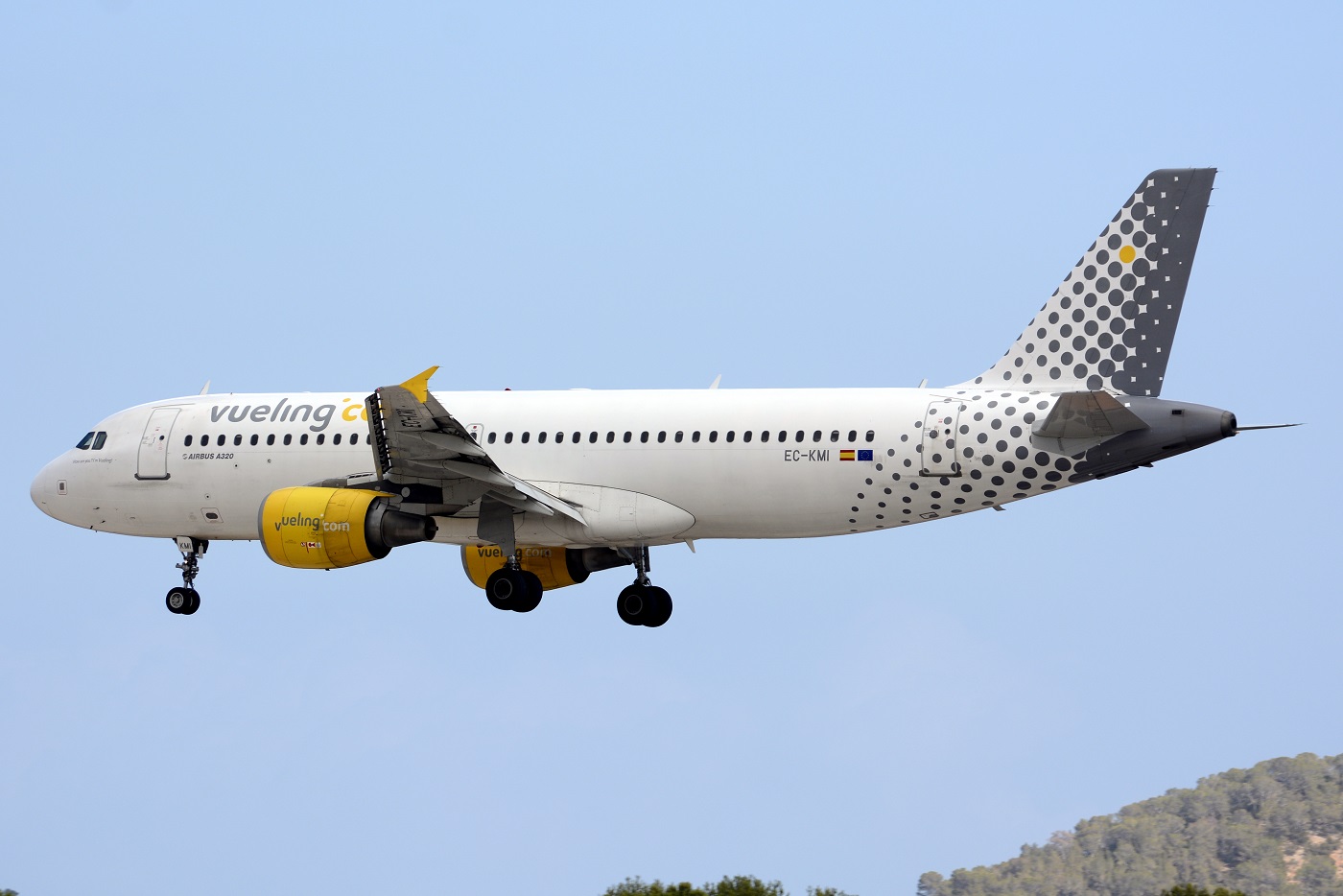 EC-KMI, (cn 3400), Airbus A320-216