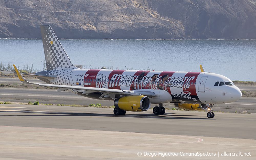 EC-LUO (5530) 2013 Airbus A320-232(WL)