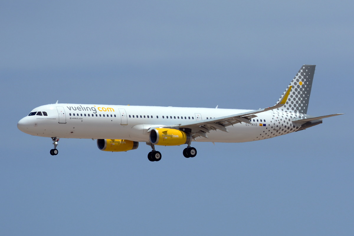 EC-MHB · Airbus A321-231(WL) · (LPA / GCLP)