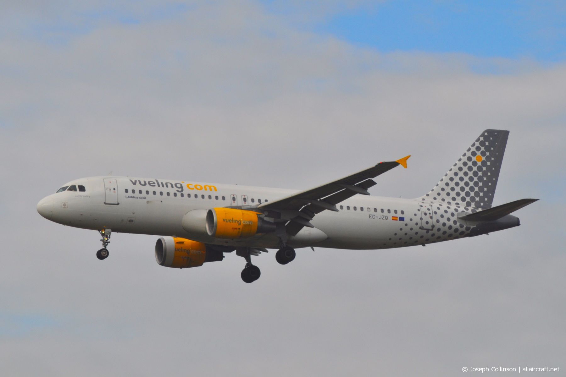 EC-JZQ (992) 1999 Airbus A320-214