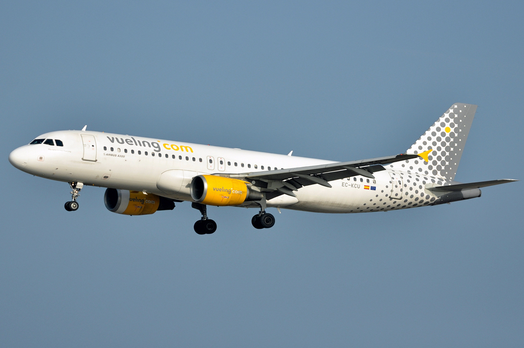 EC-KCU · Airbus A320-216 · (CPH / EKCH)