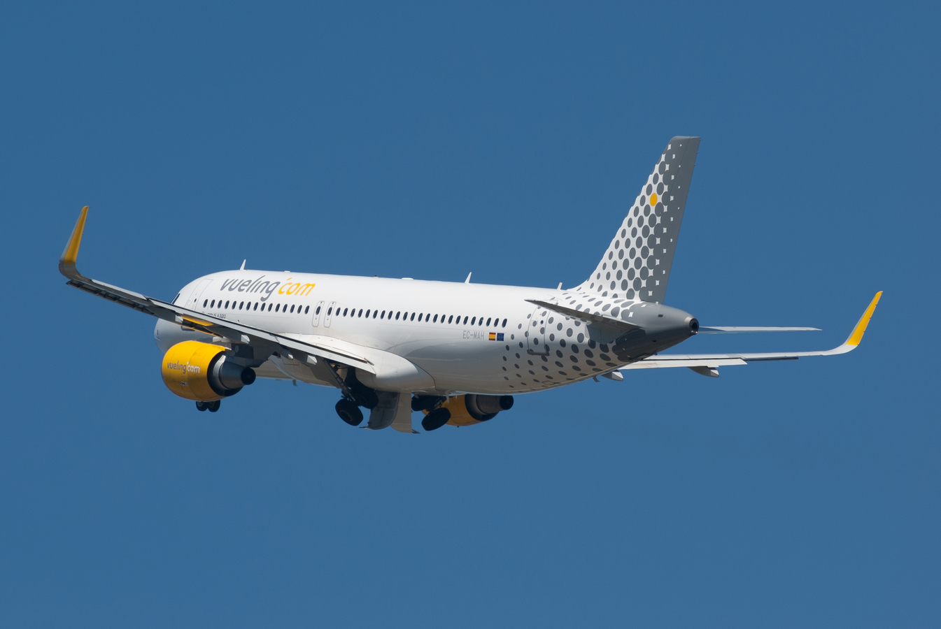 EC-MAH (6039) 2014 Airbus A320-214(WL)