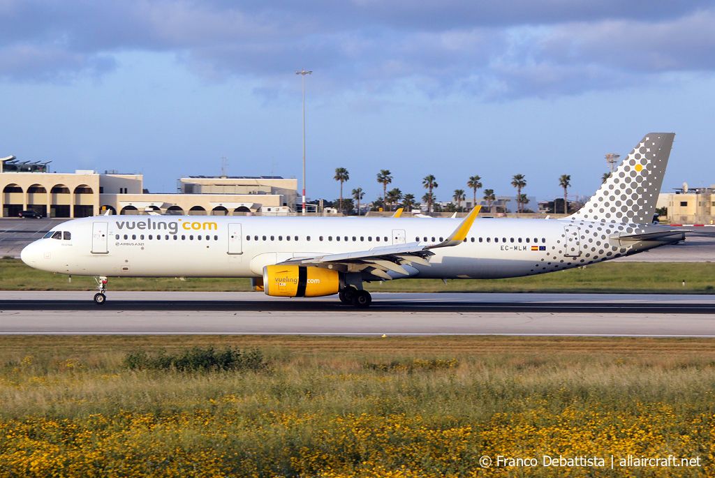 EC-MLM · Airbus A321-231(WL) · (MLA / LMML)