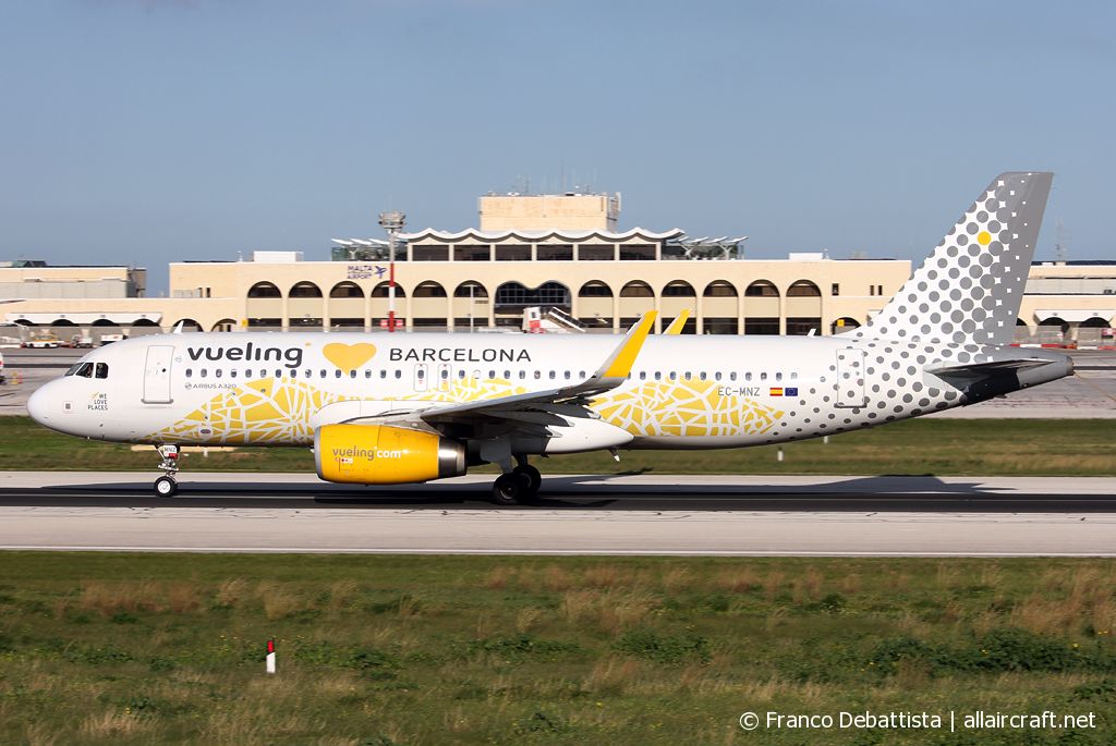 EC-MNZ (7351) 2016 Airbus A320-232(WL)