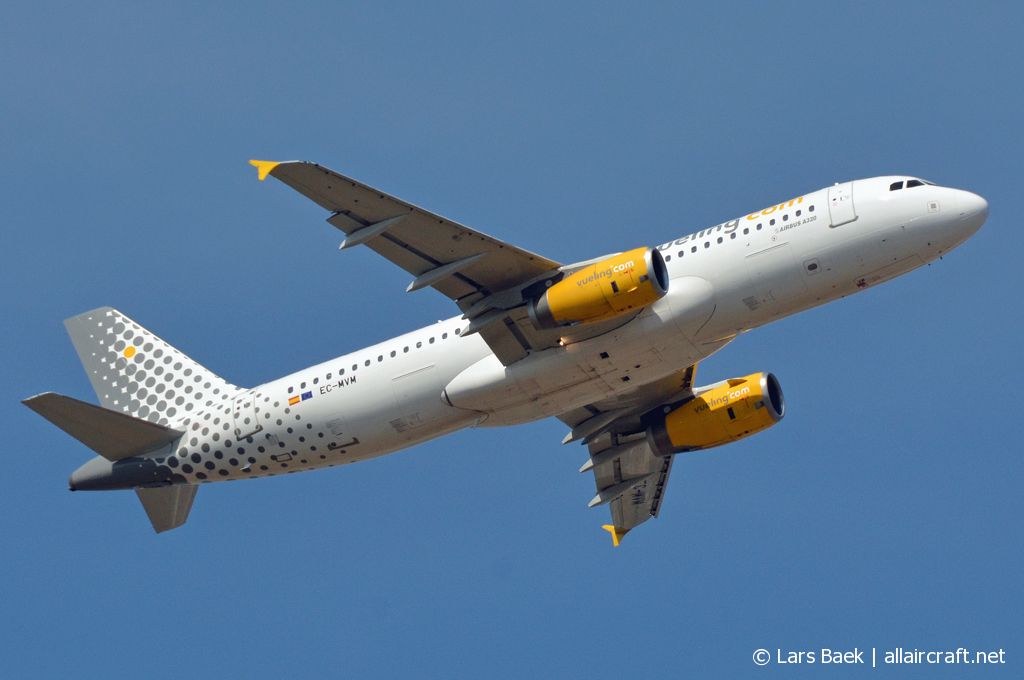 EC-MVM (2747) 2006 Airbus A320-232
