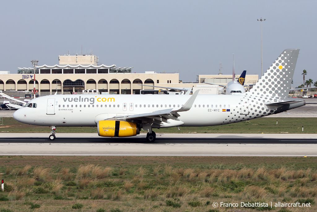 EC-MYC (8238) 2018 Airbus A320-232(WL)