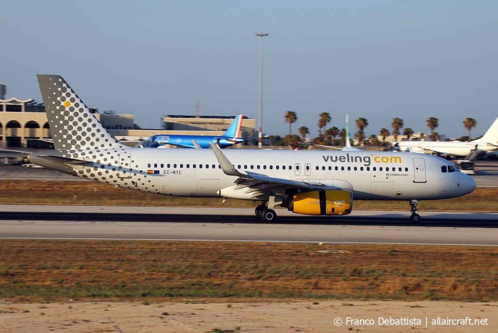 EC-MYC (8238) 2018 Airbus A320-232(WL)