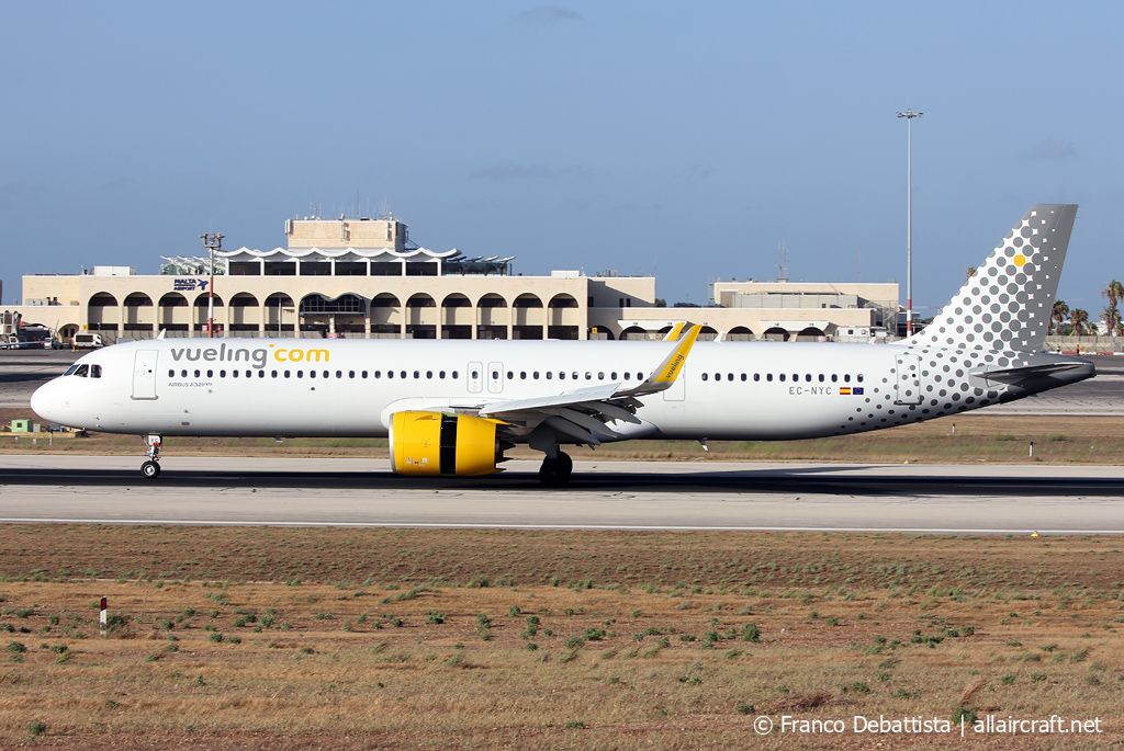 EC-NYC · Airbus A321-271NX · (MLA / LMML)