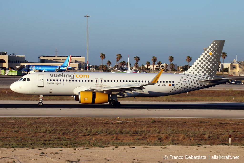 EC-ODJ (6115) 2014 Airbus A320-232(WL)