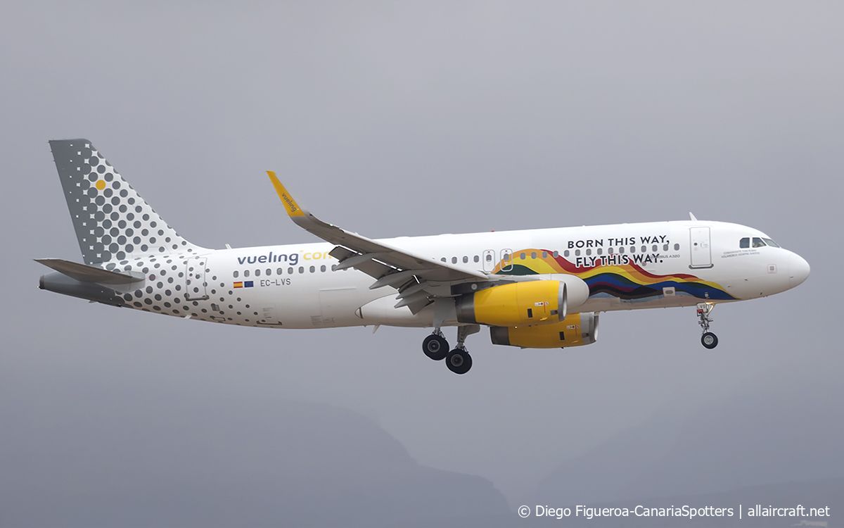 EC-LVS (5599) 2013 Airbus A320-232(WL)