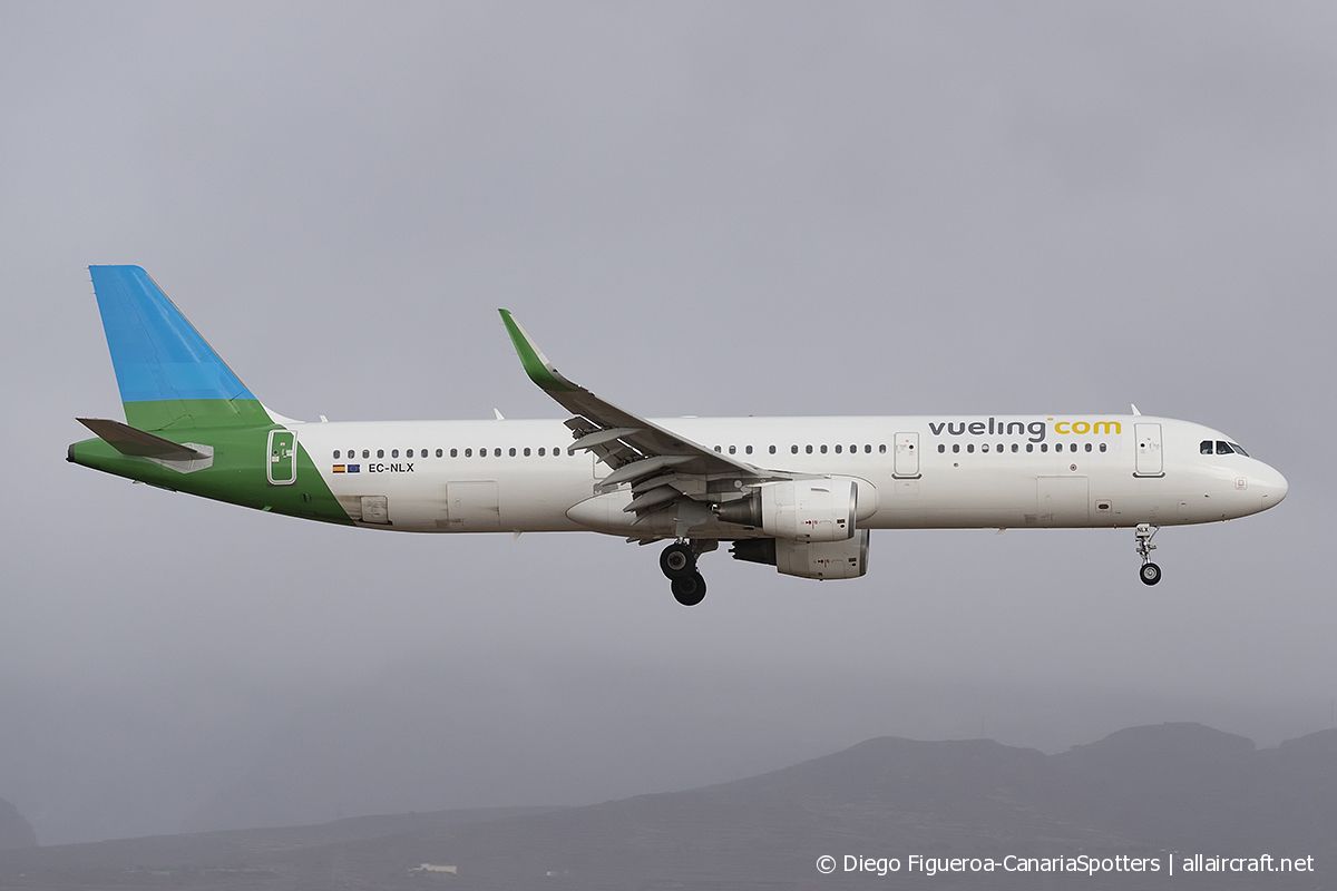 EC-NLX · Airbus A321-211(WL) · (LPA / GCLP)