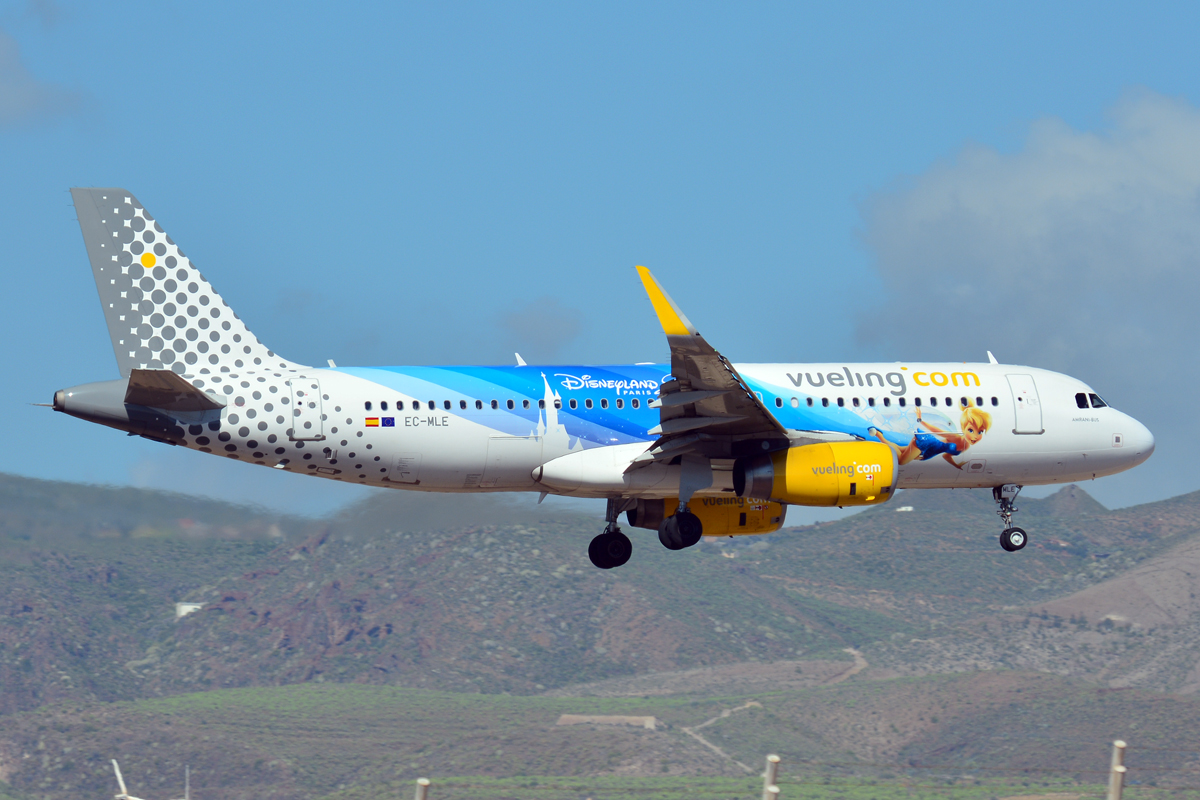 EC-MLE (7109) 2016 Airbus A320-232(WL)
