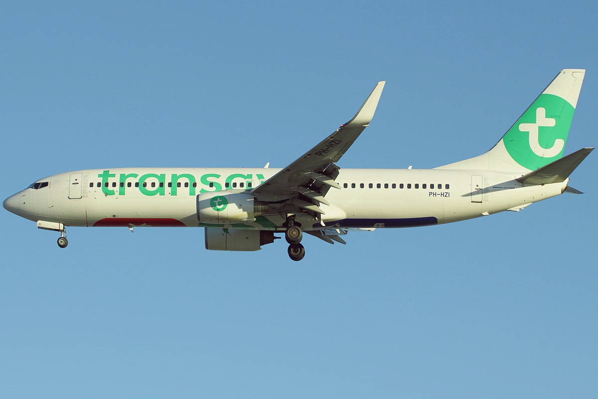 PH-HZI · Boeing 737-8K2(WL) · (LPA / GCLP)