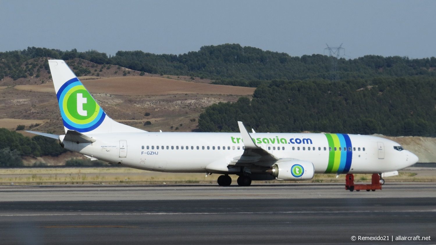 F-GZHJ · Boeing 737-86J(WL) · (MAD / LEMD)