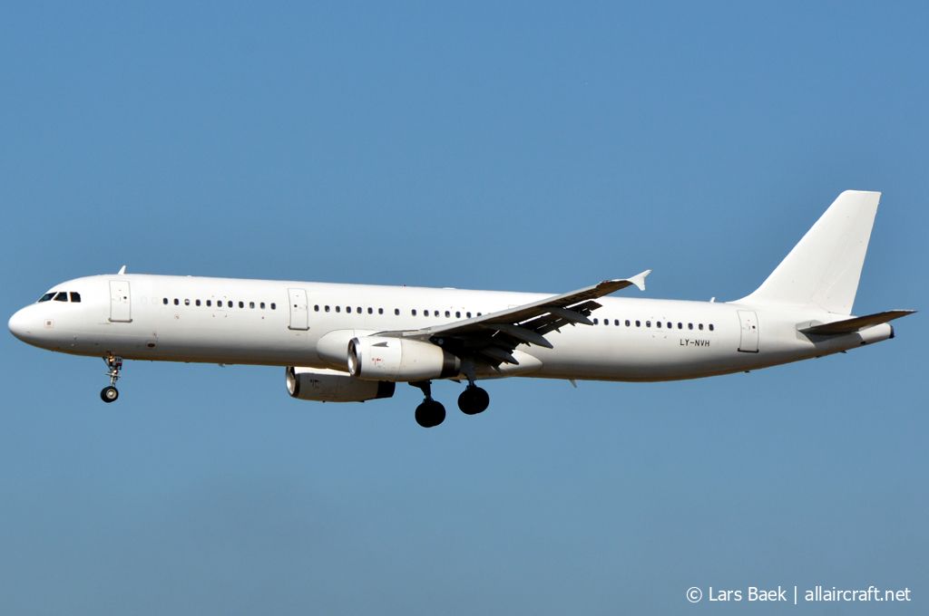 LY-NVH (2653) 2006 Airbus A321-231