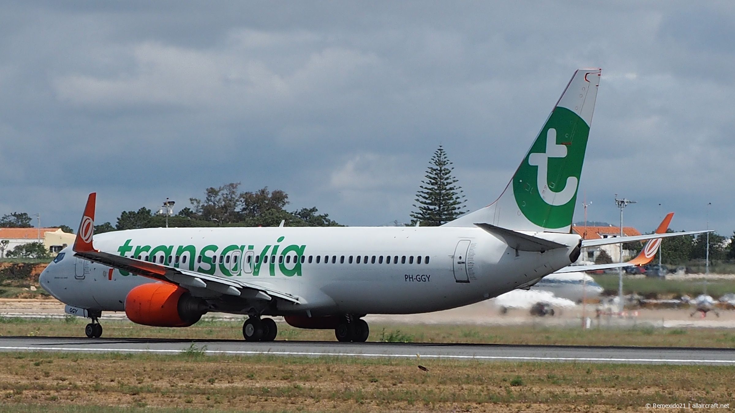 PH-GGY · Boeing 737-8EH(WL) · (FAO / LPFR)