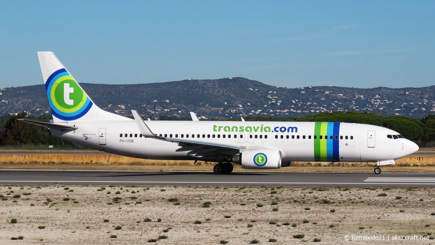 PH-HSB (34172) 2010 Boeing 737-8K2(WL)