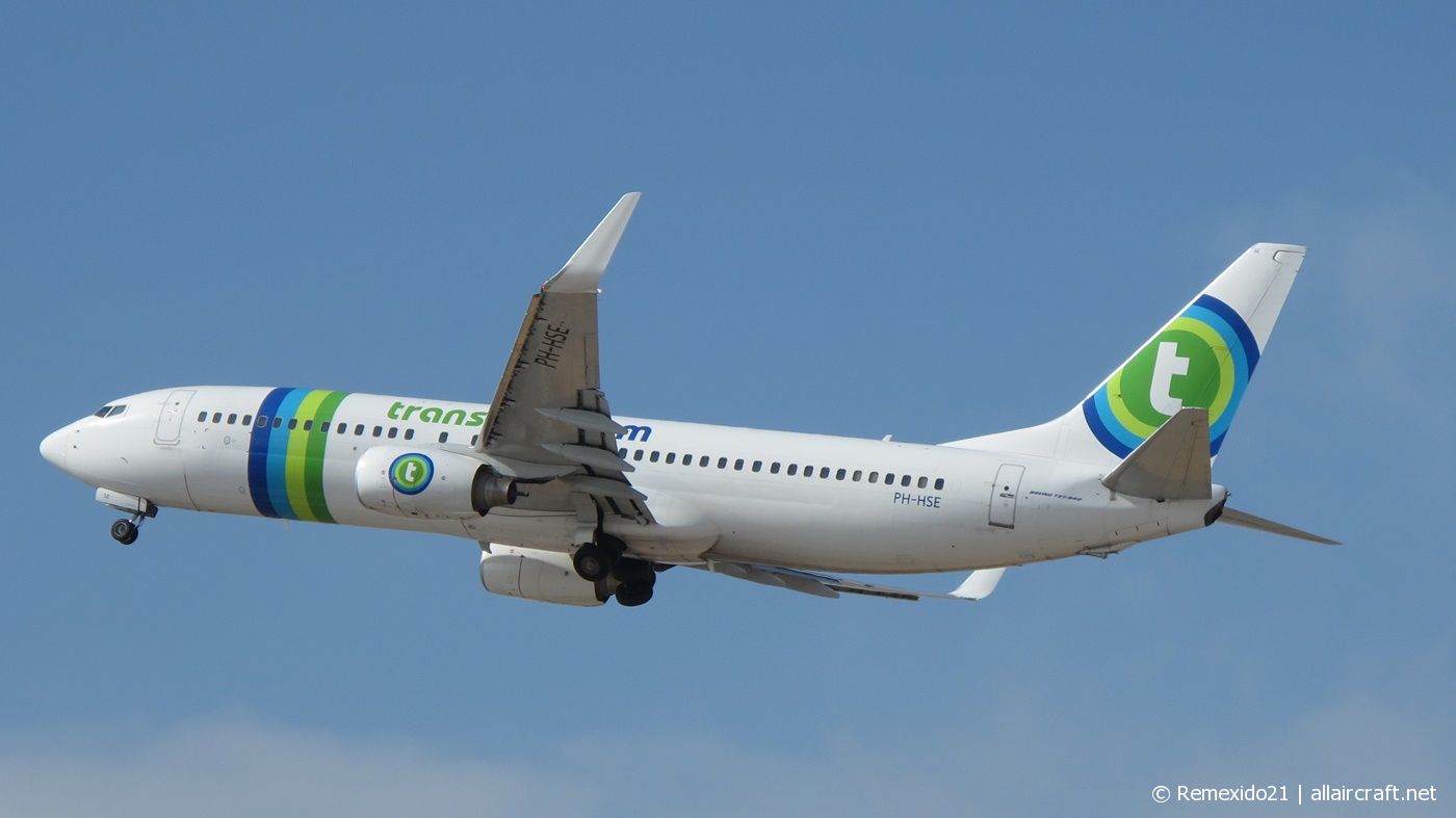 PH-HSE · Boeing 737-8K2(WL) · (FAO / LPFR)