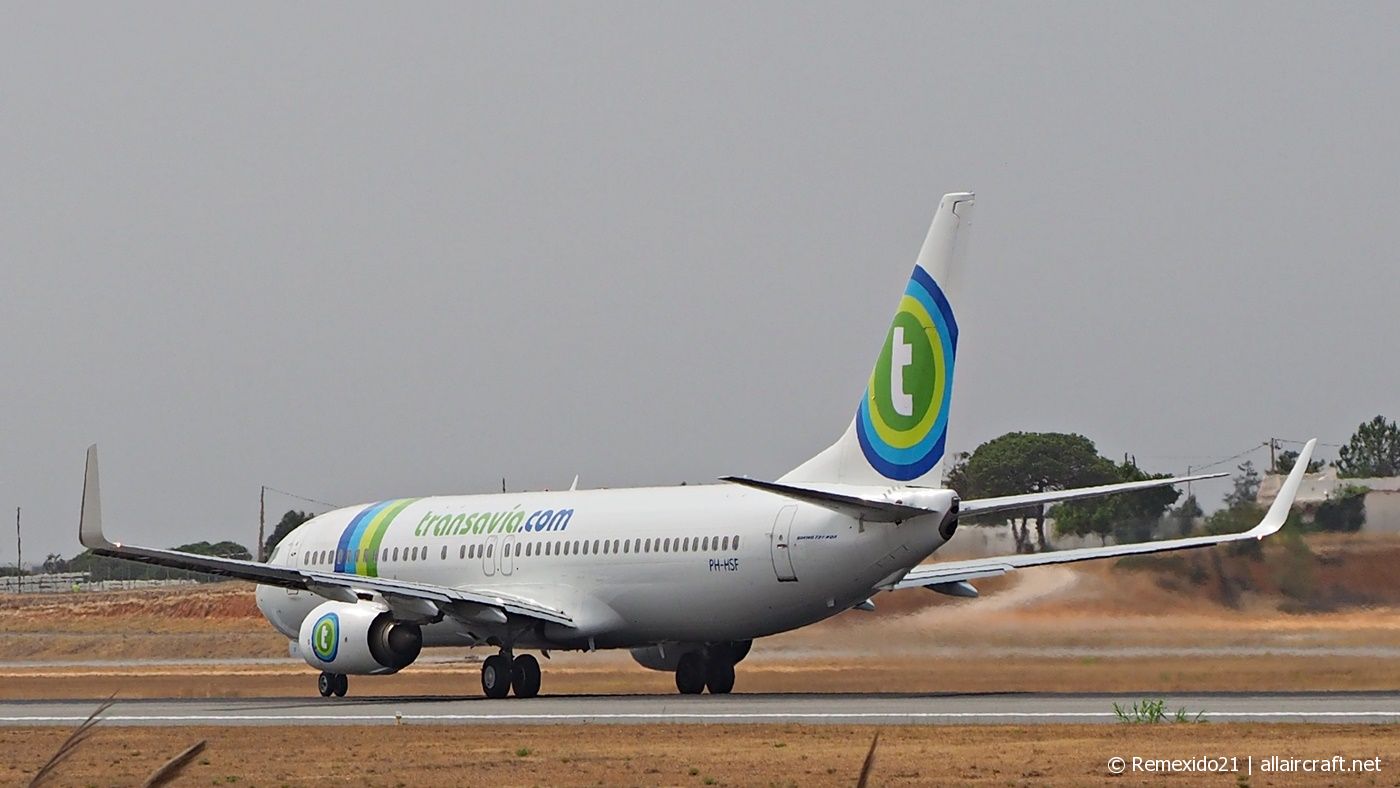 PH-HSF (39261) 2012 Boeing 737-8K2(WL)