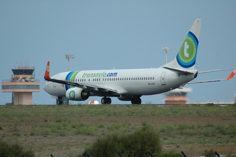 PH-HST, (cn 32576/875), Boeing 737-83N