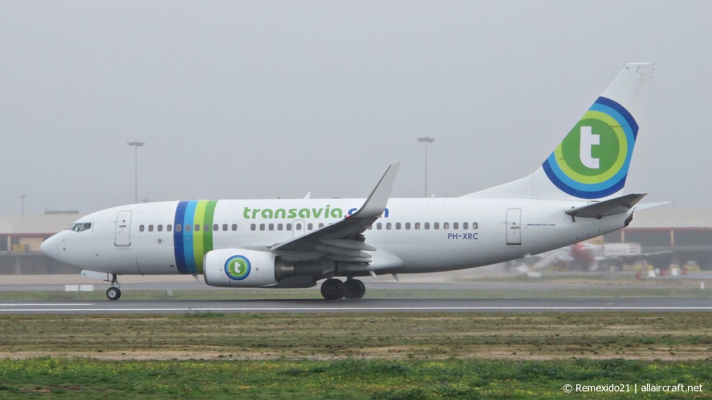 PH-XRC · Boeing 737-7K2(WL) · (FAO / LPFR)