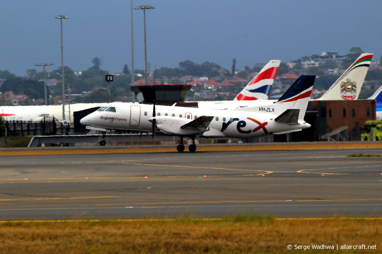 VH-ZLX · Saab 340B · (SYD / YSSY)
