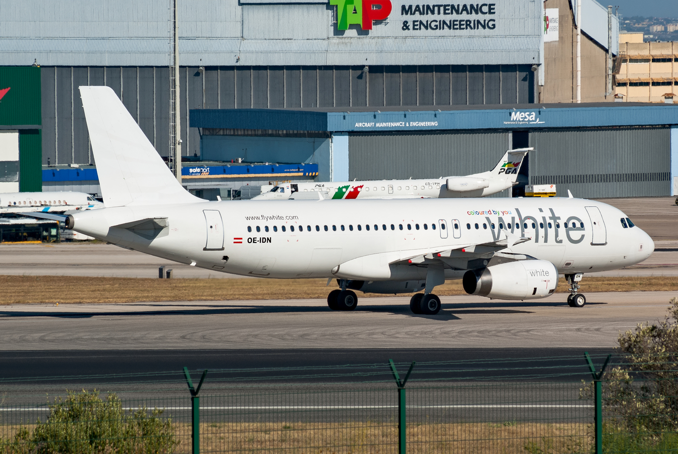 OE-IDN (1723) 2002 Airbus A320-232