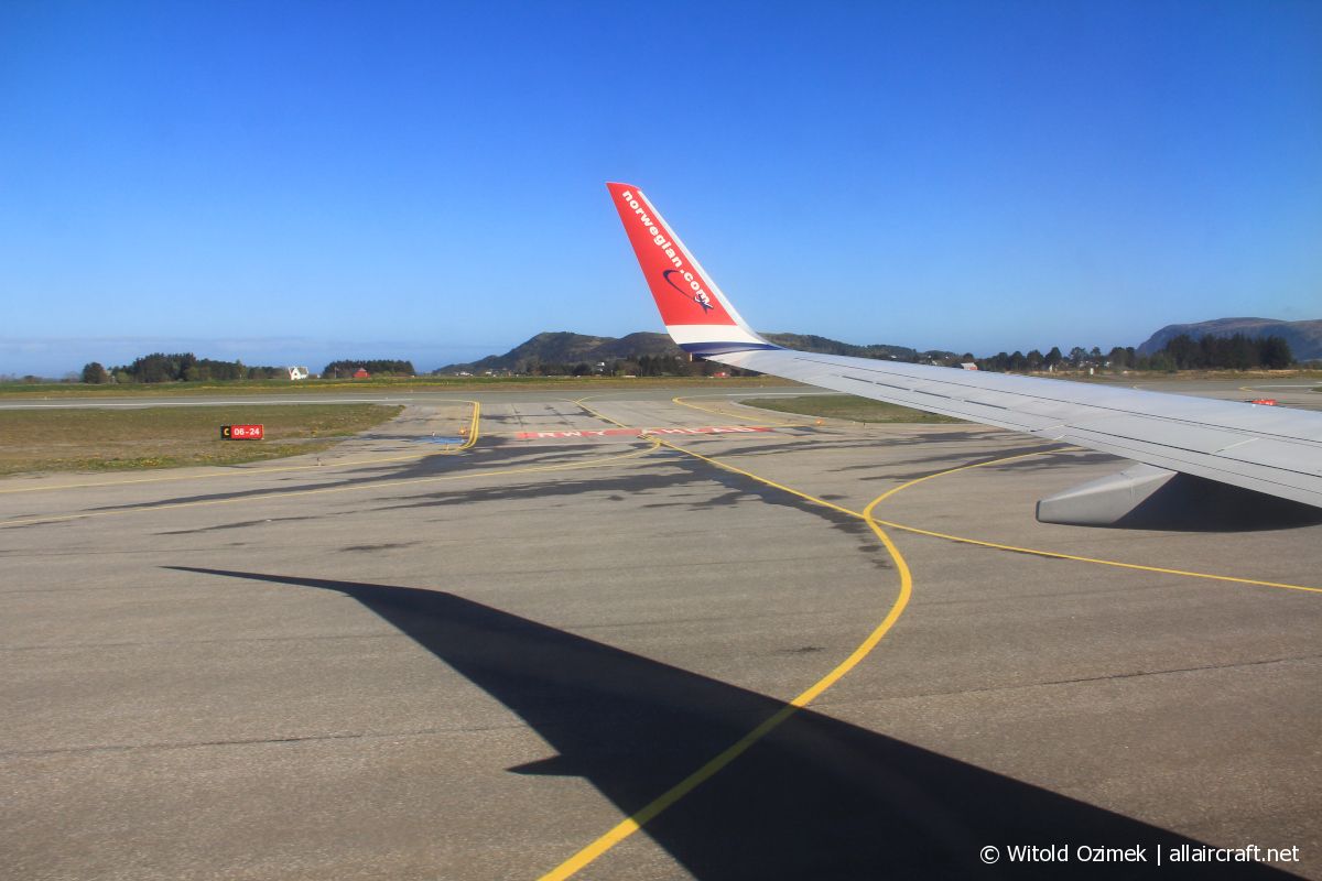 Alesund - Vigra (AES/ENAL) Norway
