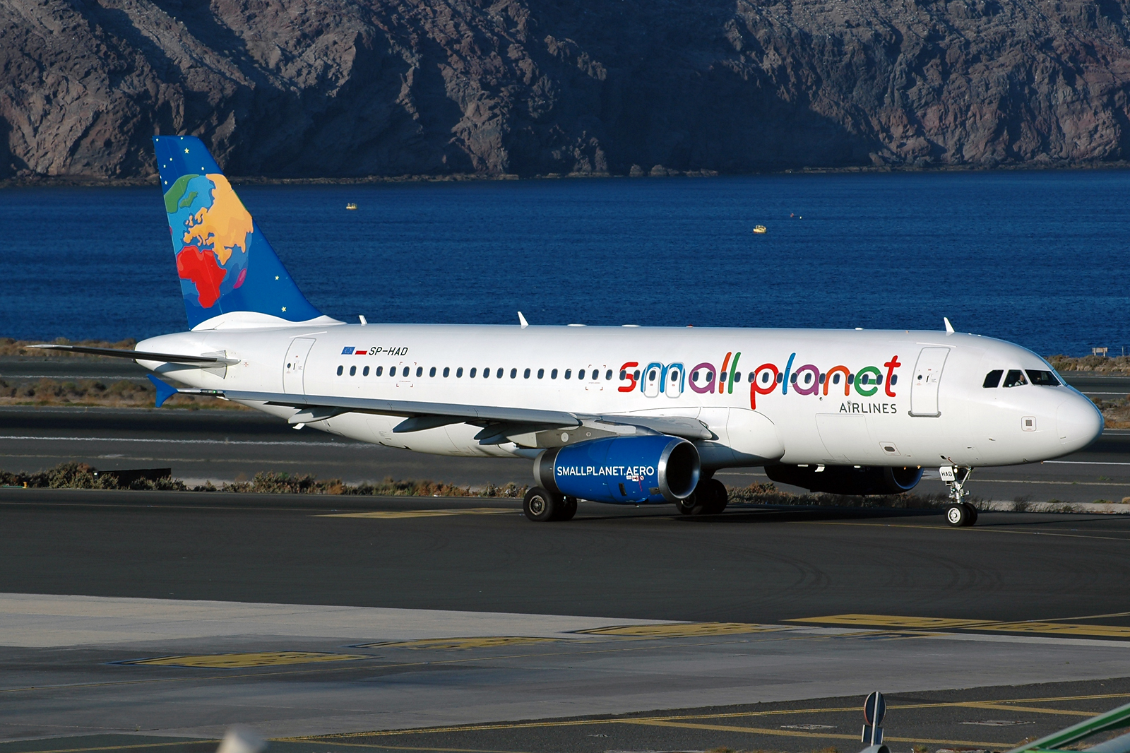 SP-HAD (2016) 2003 Airbus A320-232