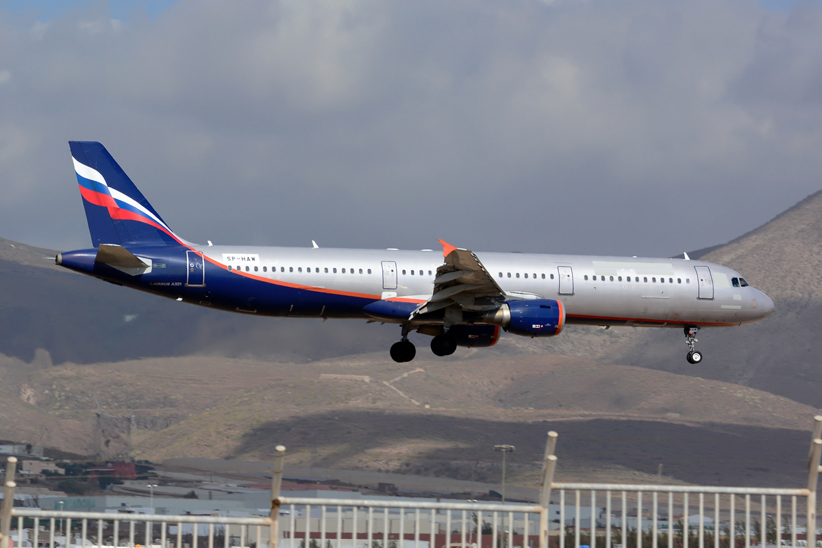 SP-HAW, (cn 2342), Airbus A321-211