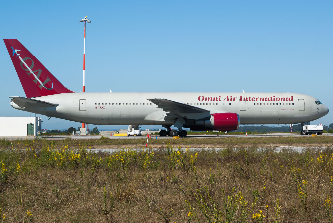 N477AX · Boeing 767-3Q8/ER · (OPO / LPPR)