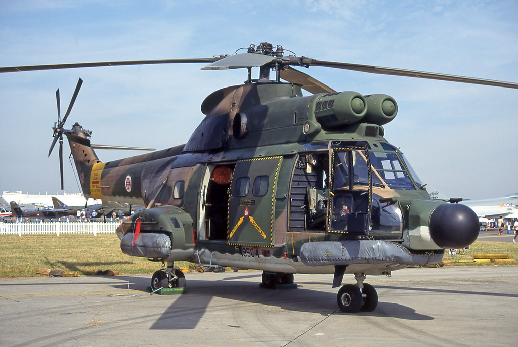 19504 · Sud SA-330S1 Puma · (FFD / EGVA)