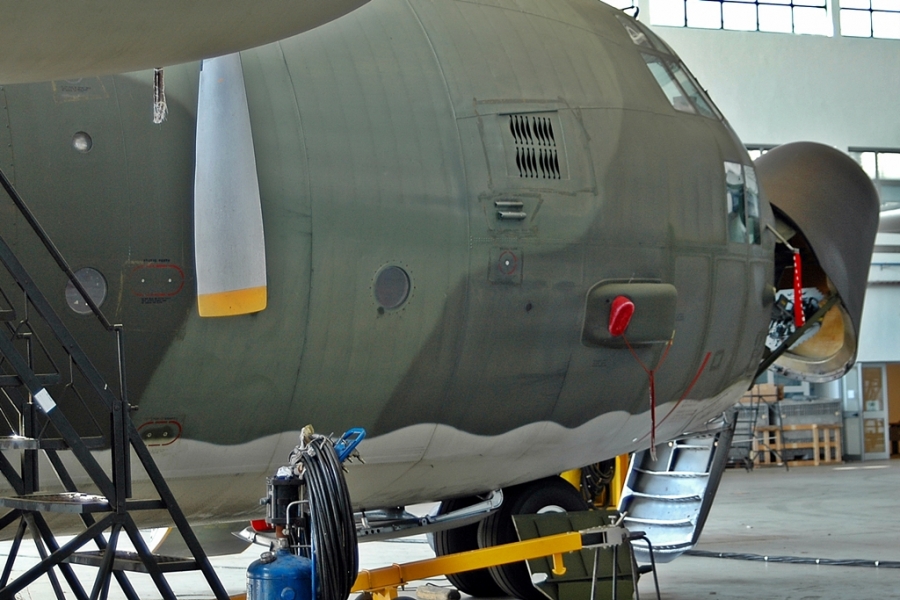 16803 · Lockheed C-130H-30 Hercules · (LPMT)