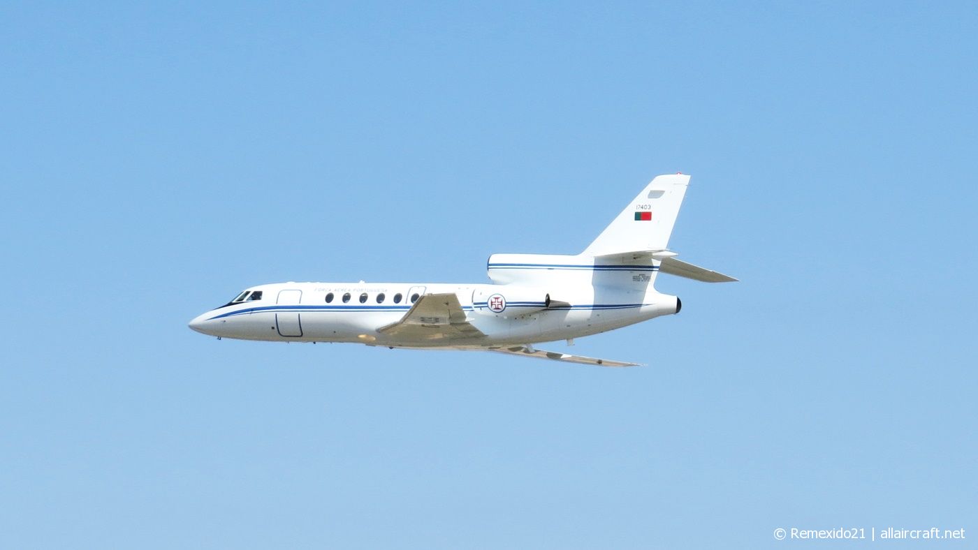 17403 · Dassault Falcon 50 · (FAO / LPFR)