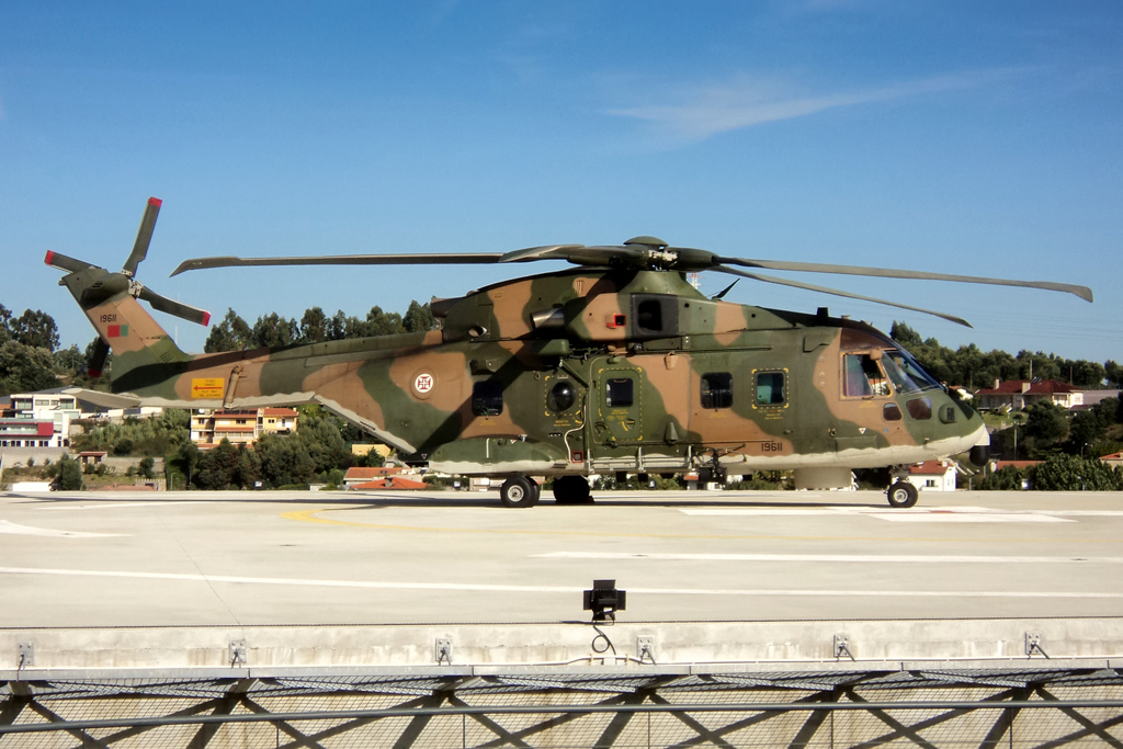 19611 (50152) 2006 AgustaWestland EH-101 Mk516
