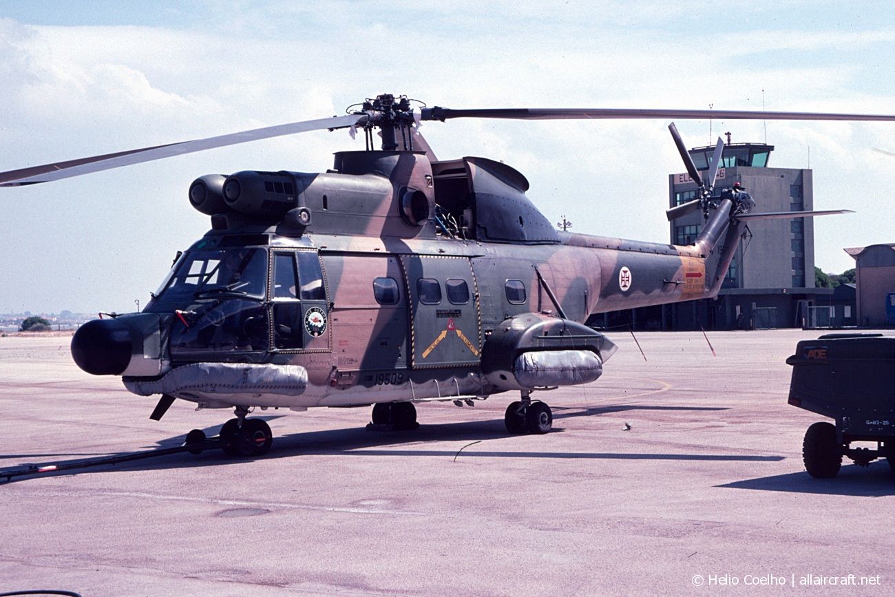 19509 · Aerospatiale SA-330S1 Puma · (LPMT)