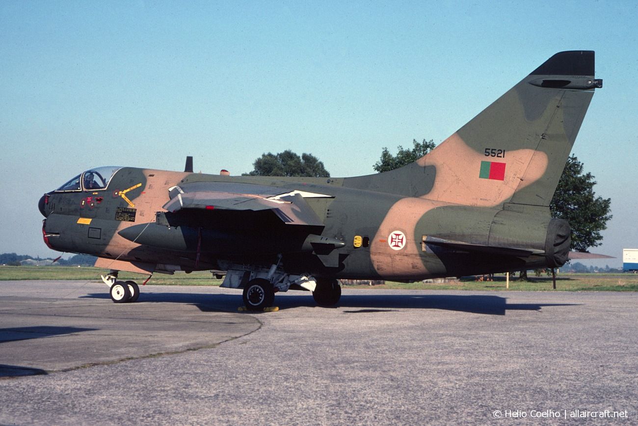 5521 · LTV TA-7P Corsair II · (EBST)