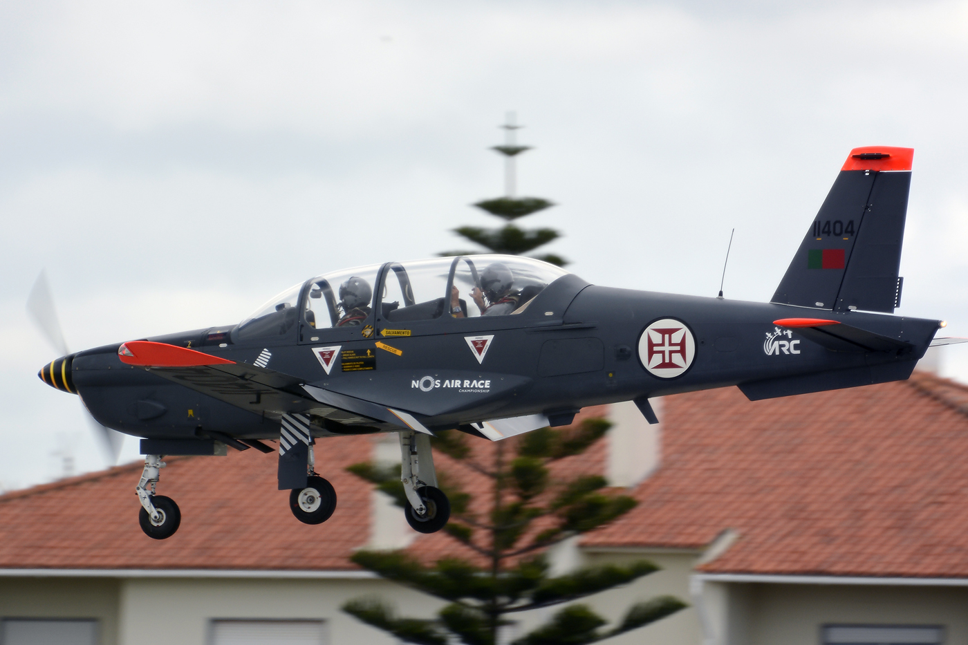 11404 · Socata TB-30 Epsilon · (LPCS)