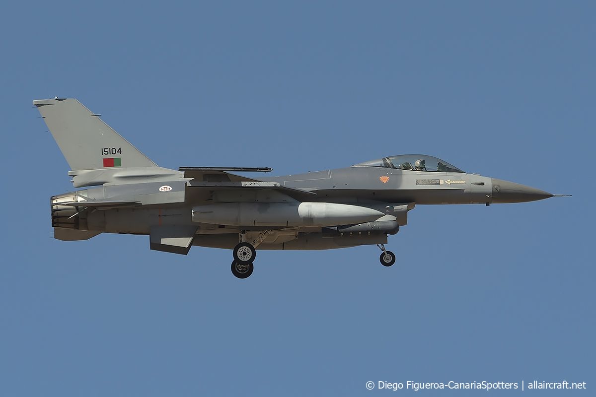 15104 (AA-4) 1993 Lockheed F-16AM