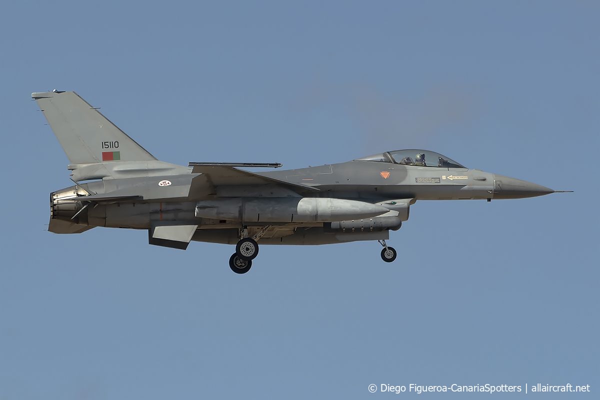 15110 (AA-10) 1993 General Dynamics F-16AM
