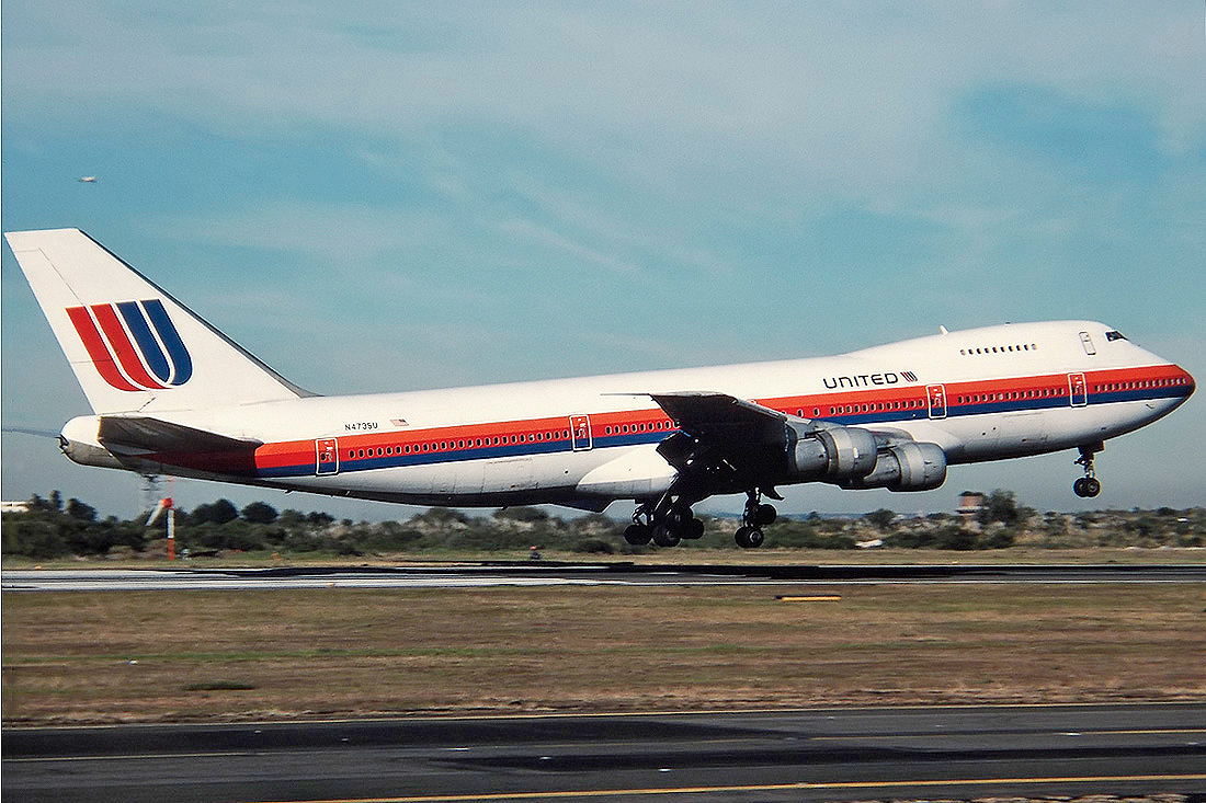 N4735U / 8035, (cn 19928/208), Boeing 747-122