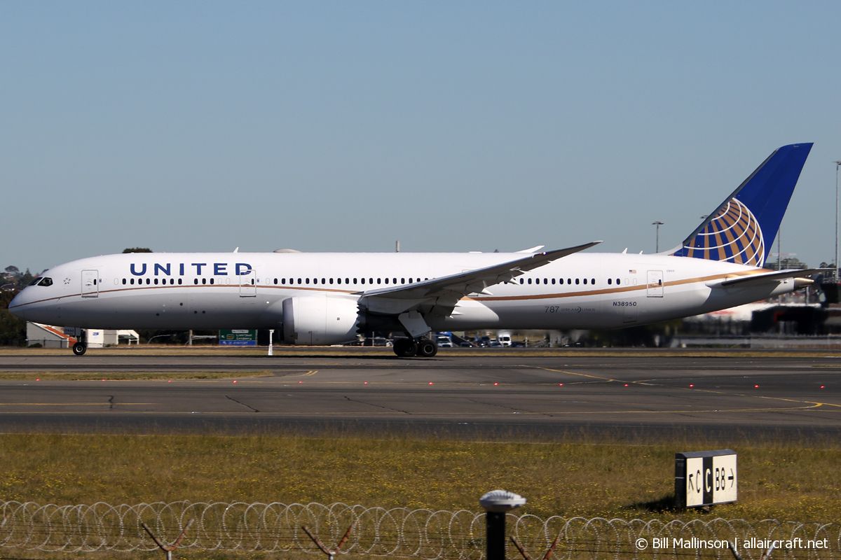 N38950 (36401) 2014 Boeing 787-9 Dreamliner