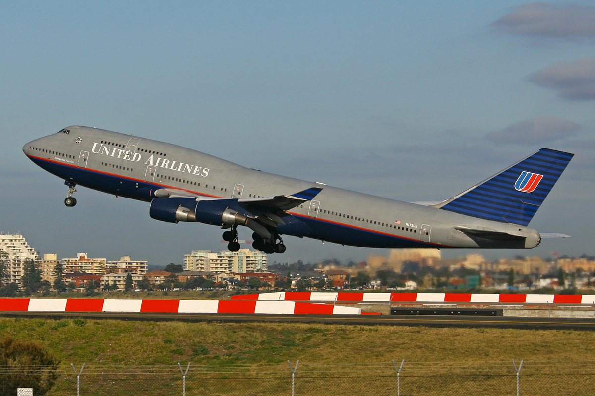 N173UA (24380) 1989 Boeing 747-422