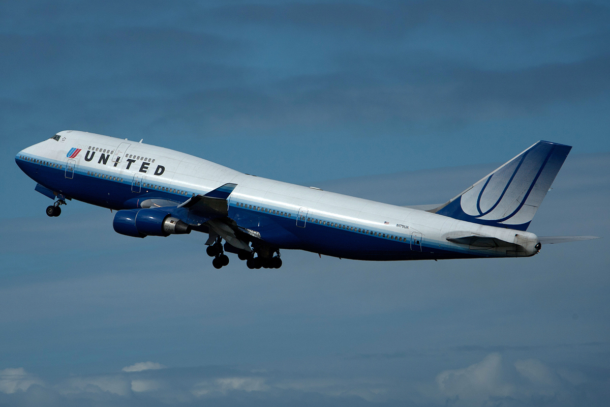 N179UA/8179, (cn 25158/866),Boeing 747-422