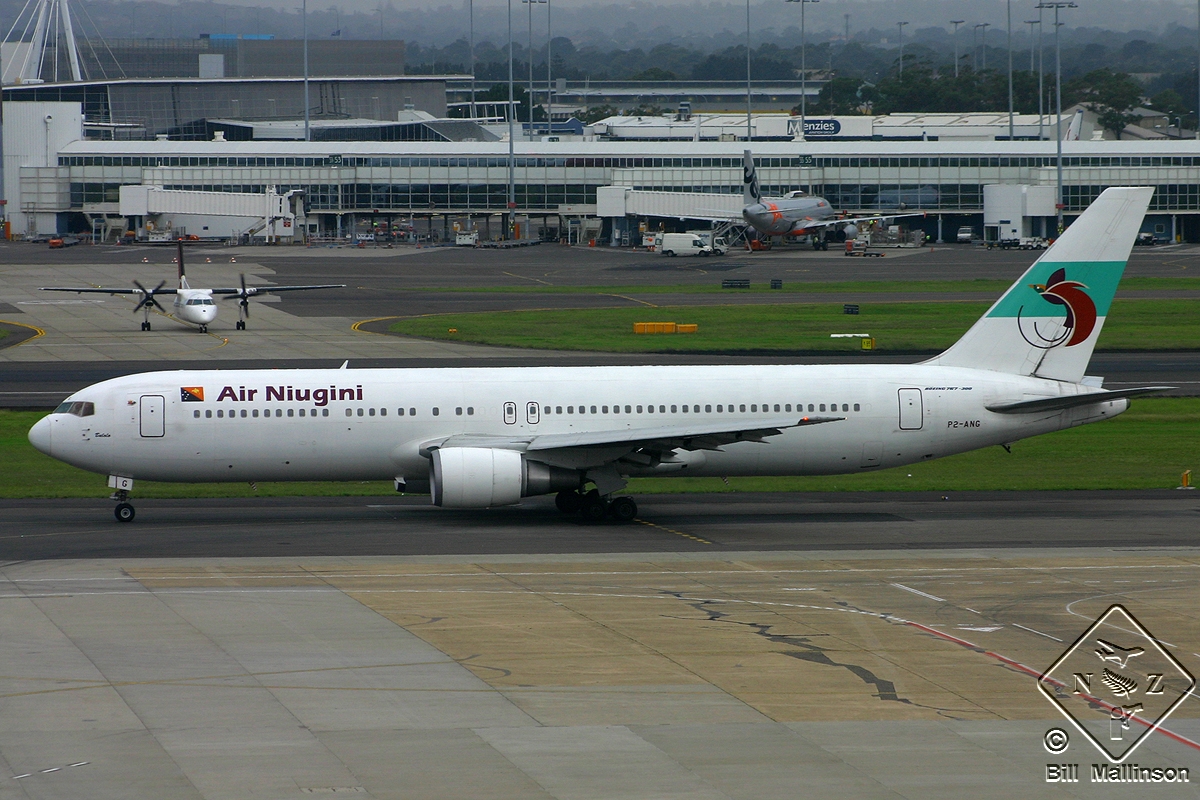 P2-ANG · Boeing 767-319/ER · (SYD / YSSY)