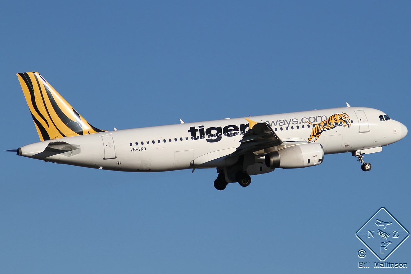 VH-VNO · Airbus A320-232 · (SYD / YSSY)