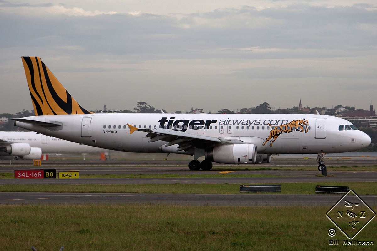 VH-VNO · Airbus A320-232 · (SYD / YSSY)